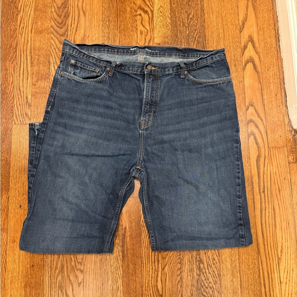 Old Navy Men’s Loose Fit Blue Jeans 42x30